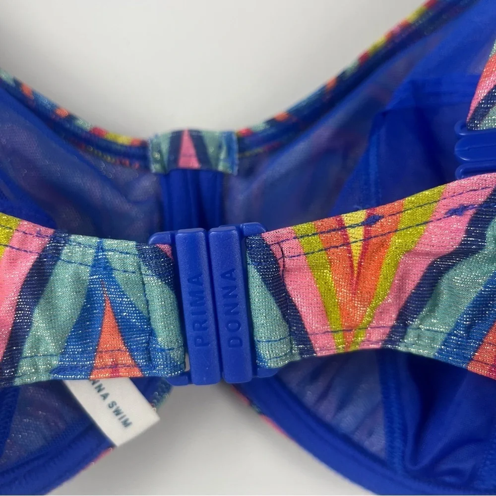 PRIMADONNA Kea Interlocking Bikini top in rainbow paradise size 32G